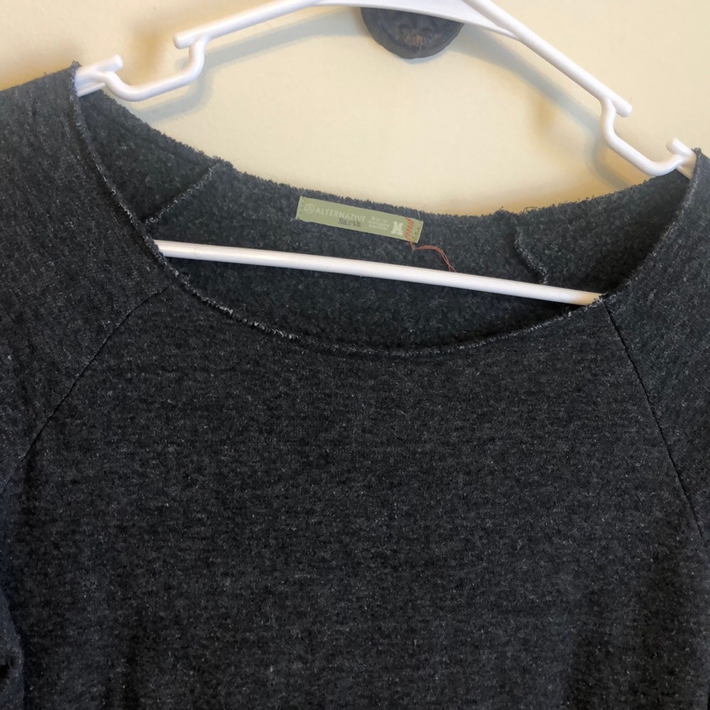 Sweatshirt - Picture 2 of 3